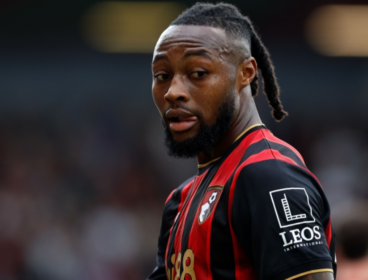 曼聯(lián)引援塞梅尼奧：堅(jiān)守薪資結(jié)構(gòu)，競(jìng)爭(zhēng)態(tài)勢(shì)復(fù)雜