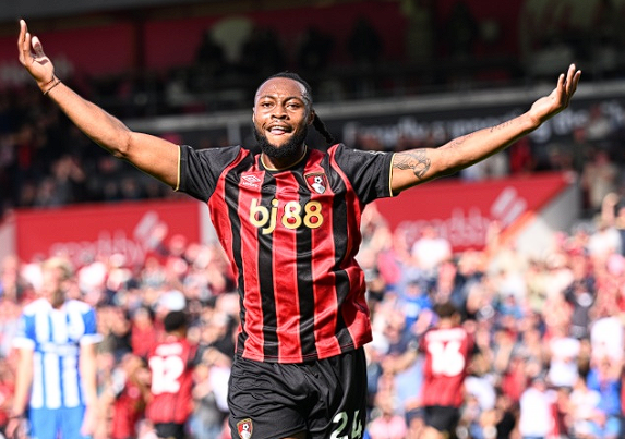 足總杯第3輪：曼城大勝?？巳爻?，<a href='/news/tag/1161012' style='color: blue;'>塞梅尼奧</a>首秀驚艷全場(chǎng)